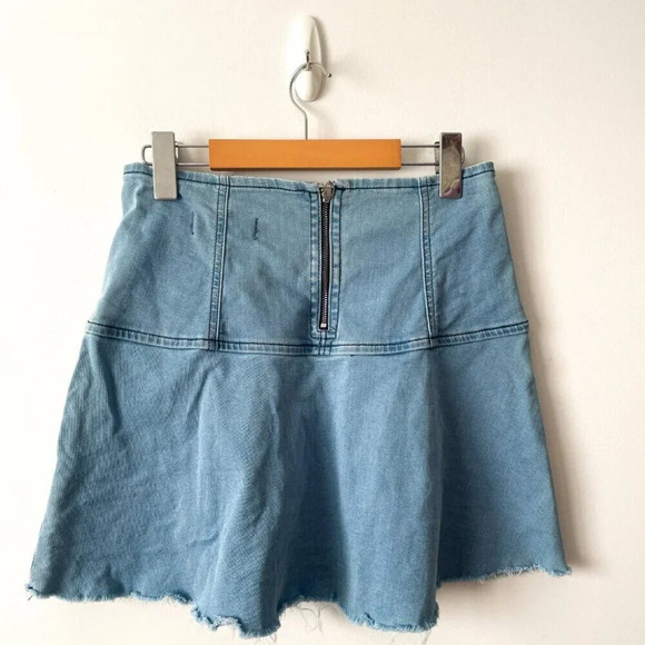 Free People Highlands A-line Blue Denim Fringe Flounce Mini Skirt Size 0 - Picture 5 of 7